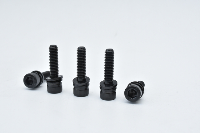 socket head cap screw with washer HRC 39-44 HRC 32-39 GB 9074.26-88 GB/T97.4-2002 Black Oxide 