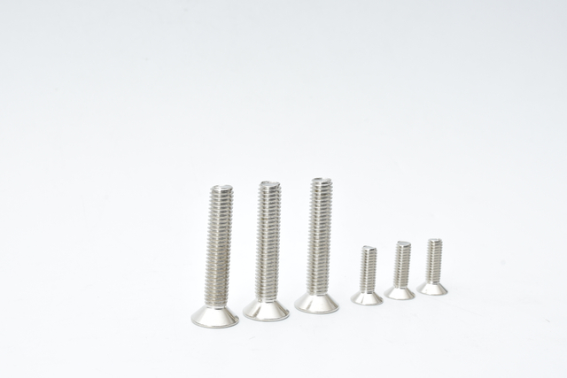 Hex socket set screws DIN913 DIN914-1980 DIN915 DIN916-1980 Alloy Steel Black Oxide 